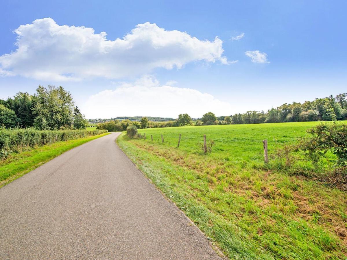 Enjoy A Relaxing Break For Two And Discover Durbuy Biron Exteriör bild